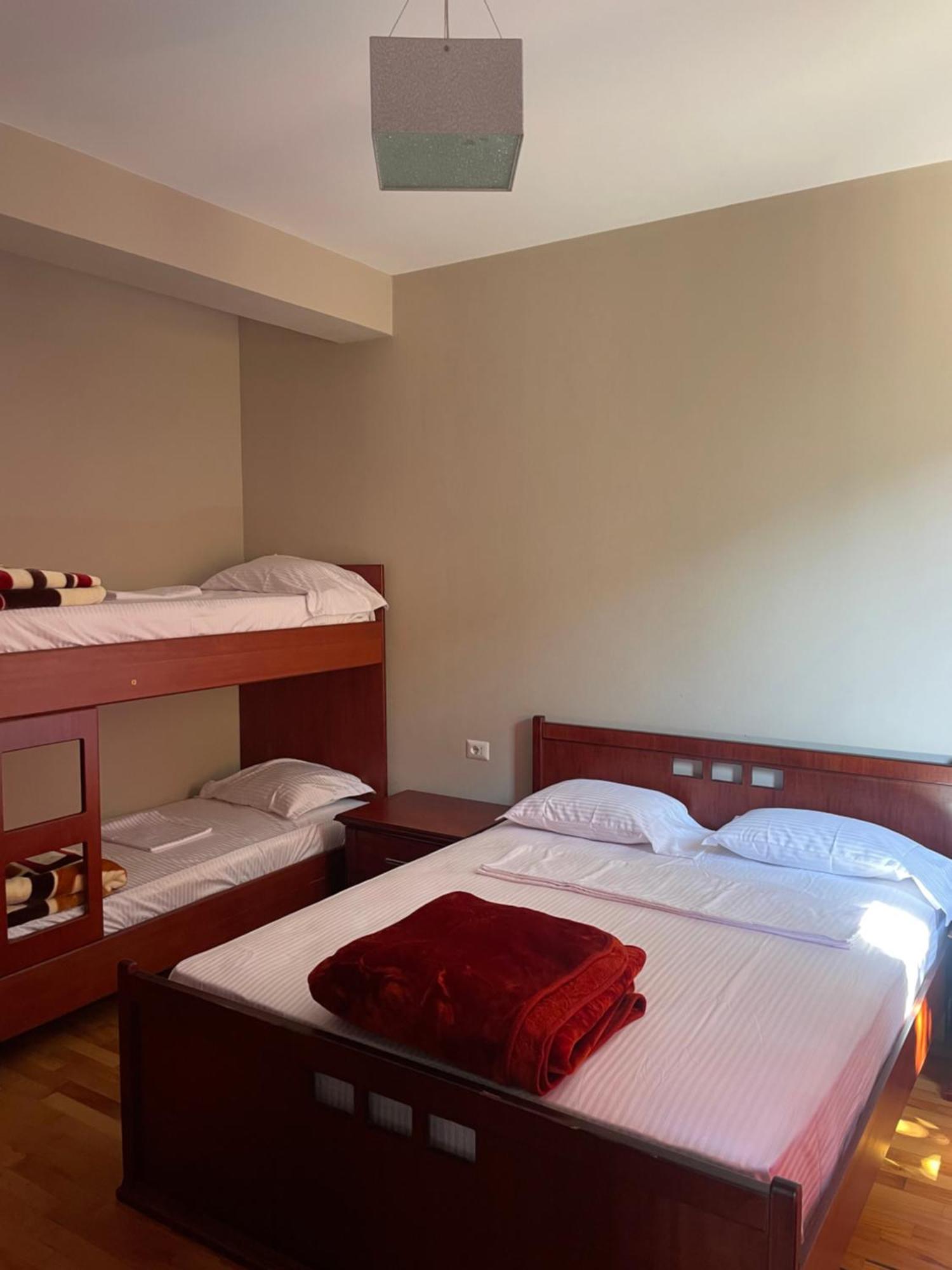 Lura Hotel Fushe-Lure Exterior foto